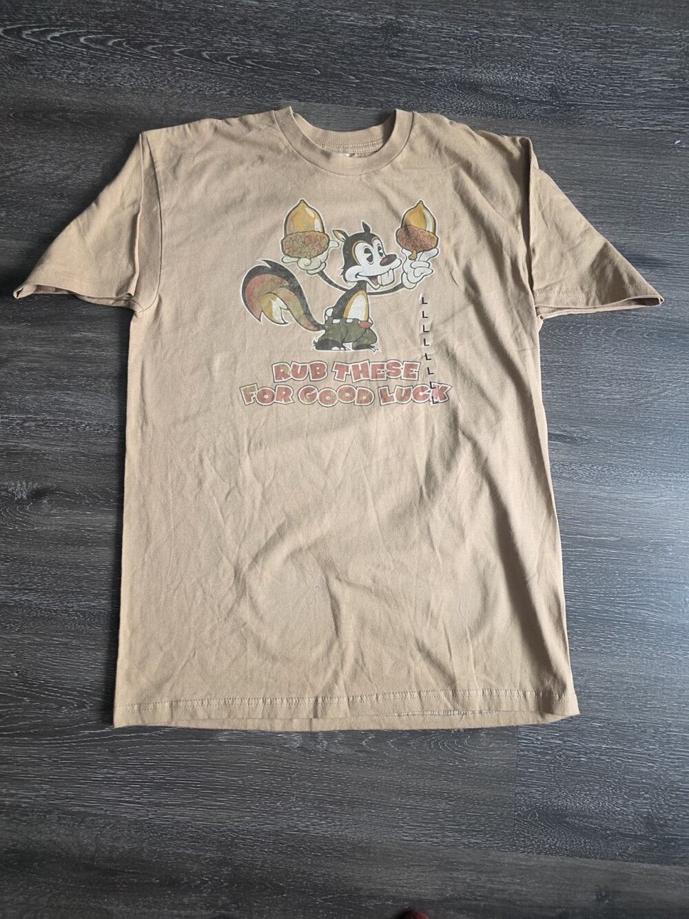 Vintage Y2k Rub These Nuts For Good Luck Cartoon Squirrel Print T Shirt Funny